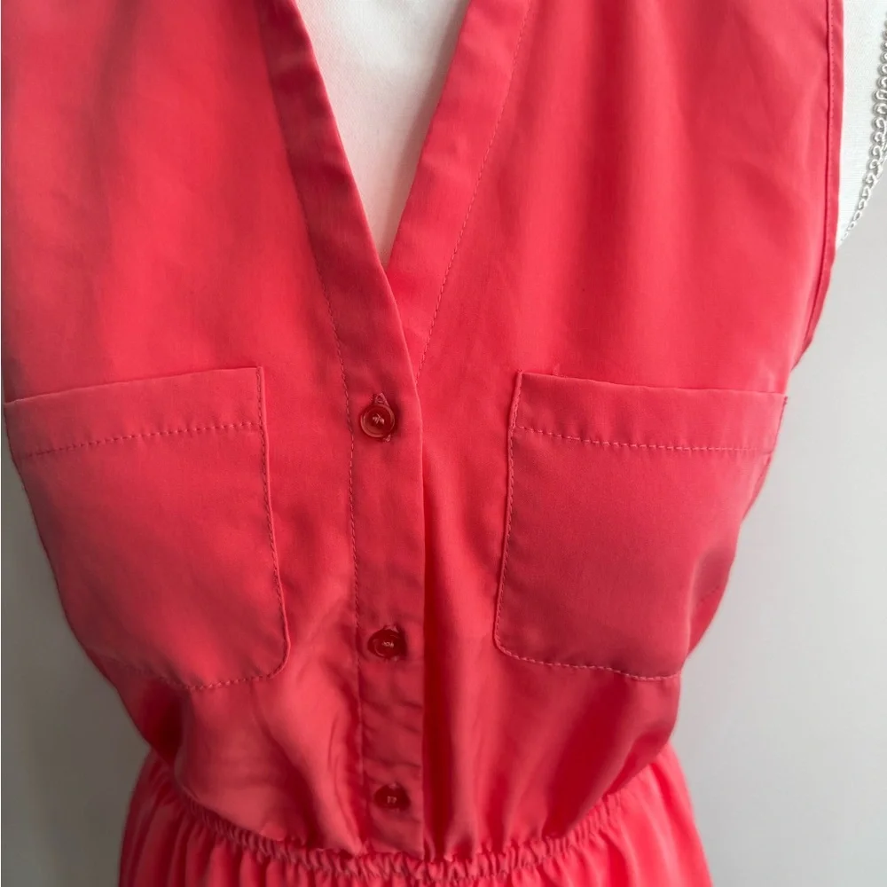 Elegant Coral Button Down Sleeveless Dress - Picture 2 of 8